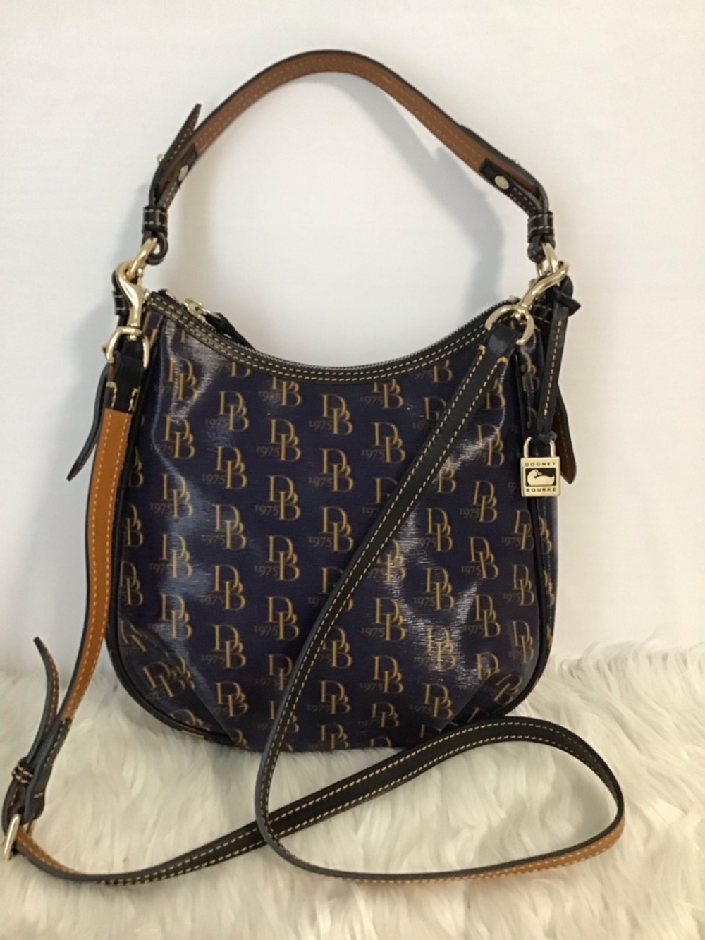 Dooney And Bourke Italian Coated Shoulder Purse NWOT 2straps